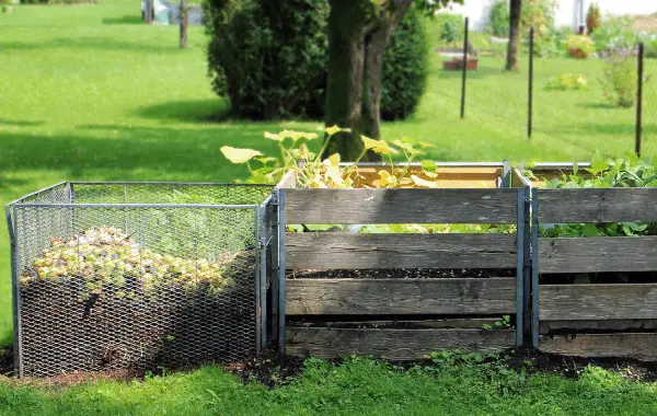 Vermicompost outdoors for a smaller family